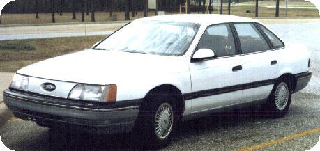1987-ford-taurus-in-nobeoka-driven-by-howard-ahner.jpg